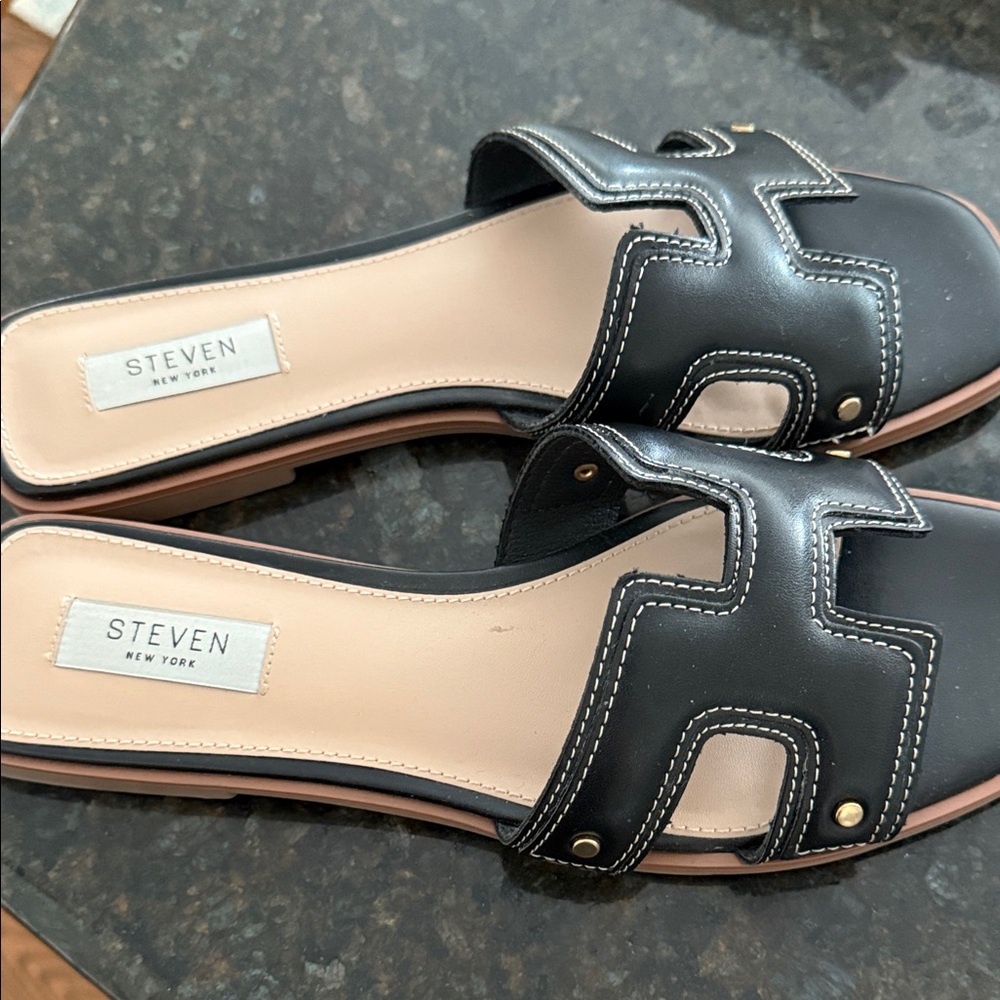 Steven Harlian Black Leather Slide Sandals